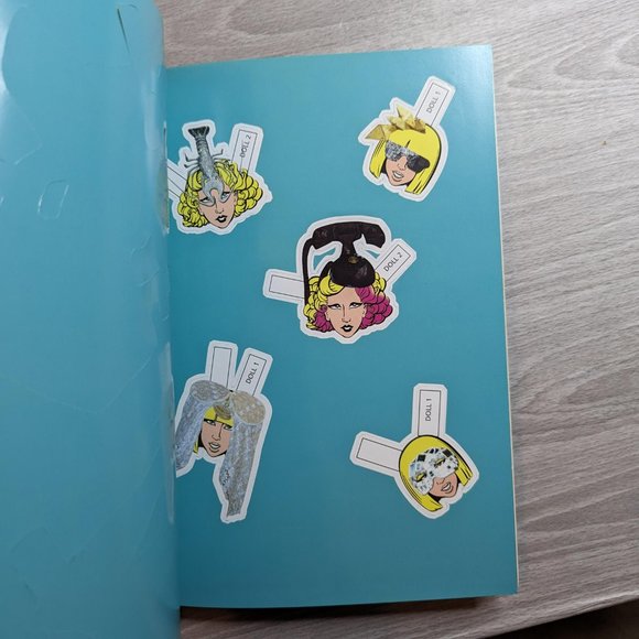 Lady Gaga Paper Doll Book from 2011 - Picture 5 of 13